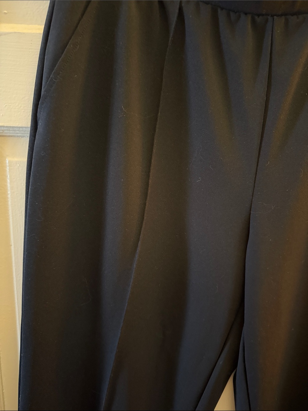 LOFT Black Cropped Pull-On Dress Pants - Picture 3 of 3